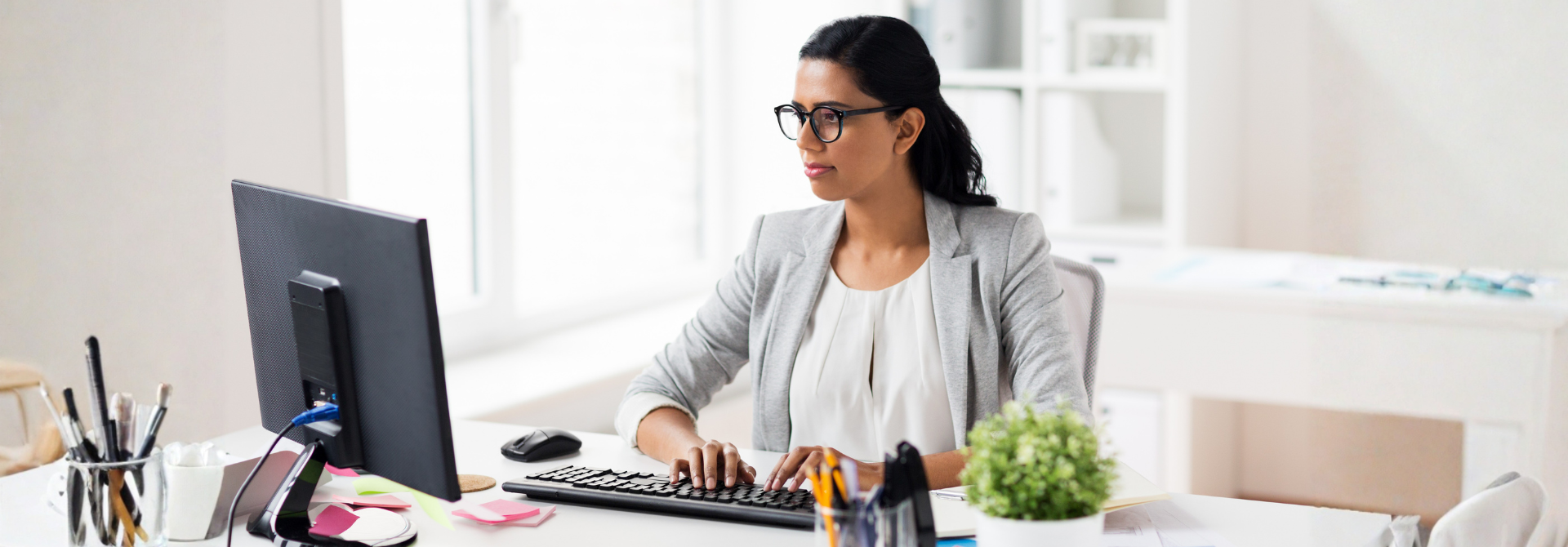 How to build a successful partnership with your virtual assistant: Outsourcery’s comprehensive guide